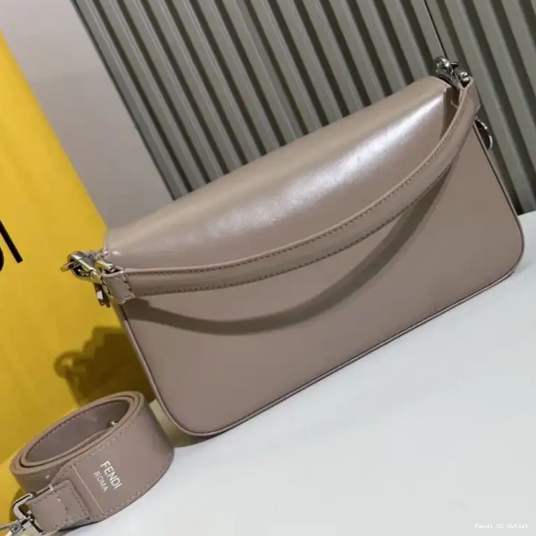 Affordable HOT Leather Medium Khaki Bag Baguette Fendi In Tiffany Smooth 0409